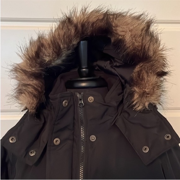 Eddie Bauer Parka, Premium Goose 650 Fill, Like New - Picture 2 of 13